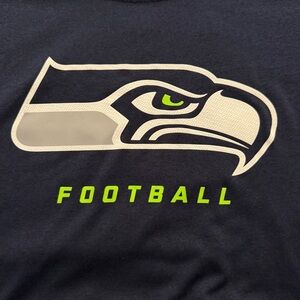 Nike Dri-Fit Seahawks Football Tee Shirt NFL Navy Blue